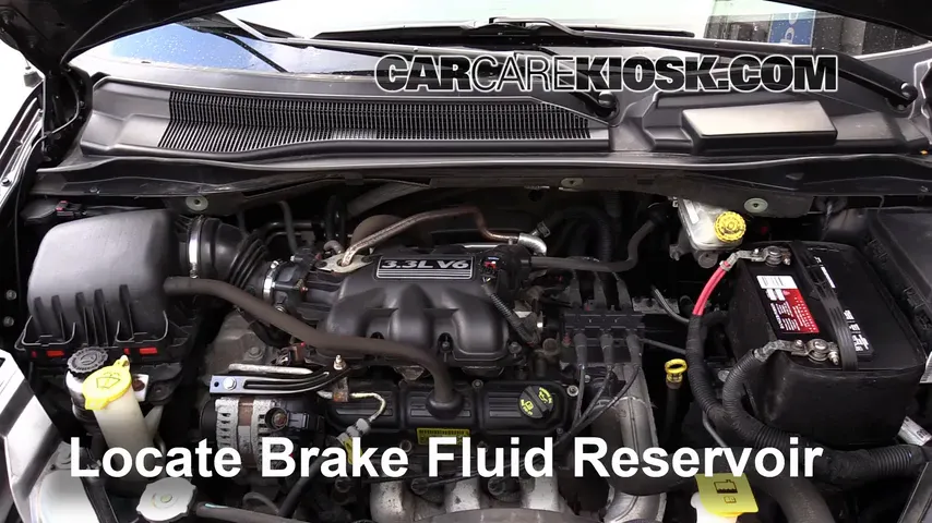 2010 Dodge Grand Caravan SE 3.3L V6 FlexFuel Liquide de frein Contrôler le niveau de liquide de frein